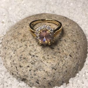 18kwgp pink sapphire